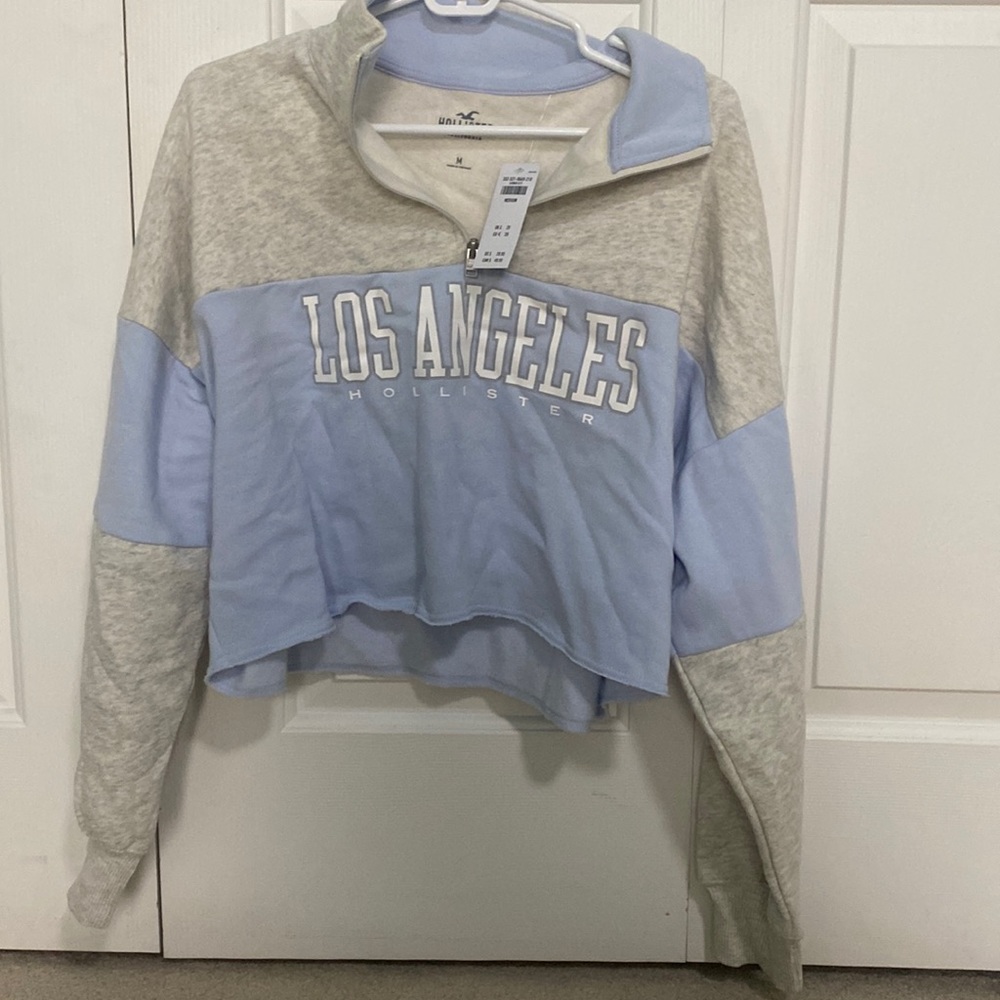 Women’s cropped sweatshirt
